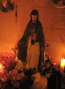 Roadside shrine